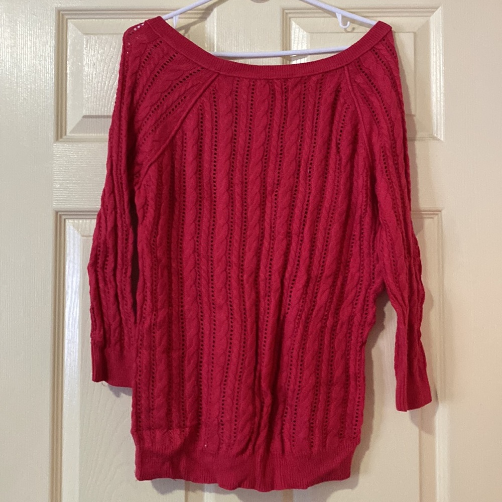 Red sweater - Picture 2 of 4